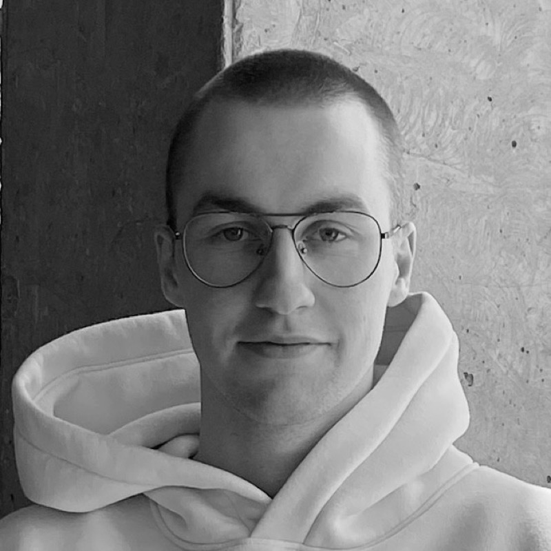 Дан Васильев